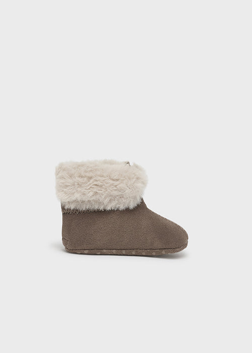 Cinnamon Faux Fur Boots