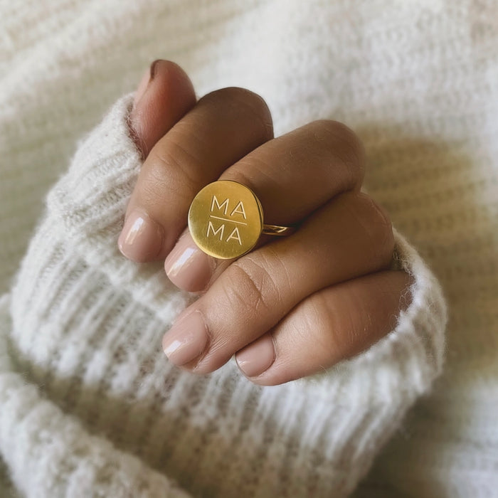 Shiny Gold MAMA Ring