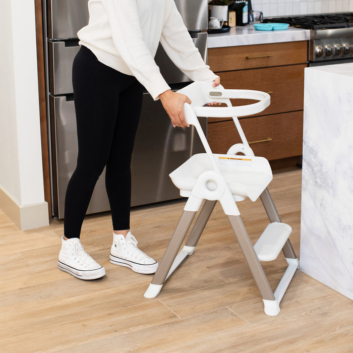 Pivot Toddler Tower