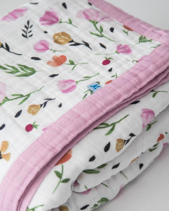 Berry & Bloom Cotton Muslin Big Kid Quilt | Little Unicorn