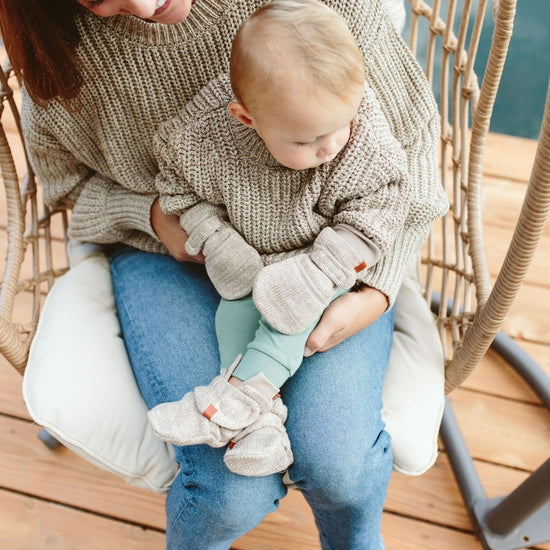 Pecan Knit Organic Cotton Stay-On Mitts