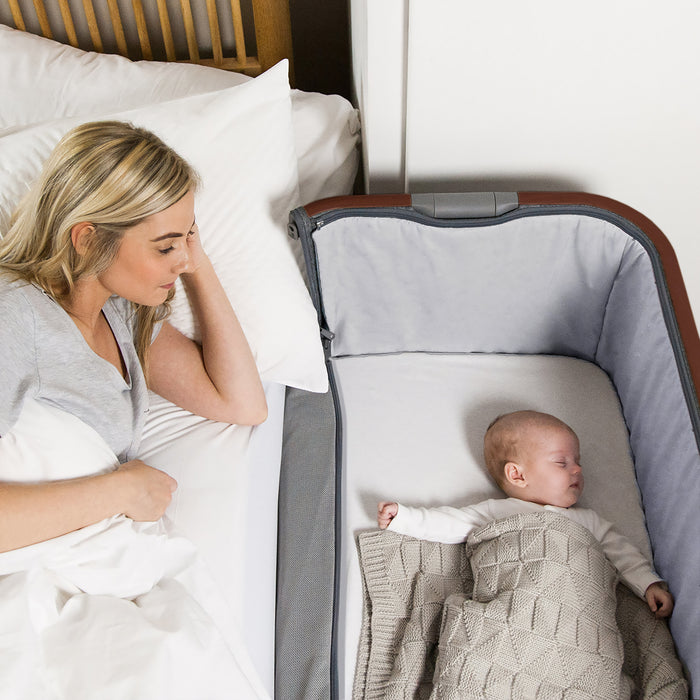 CoZee Luxe Bedside Crib