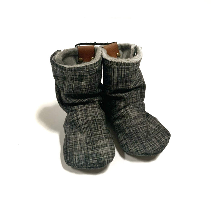 Gray Crosshatch Cotton Booties | Bear Cub Clothing